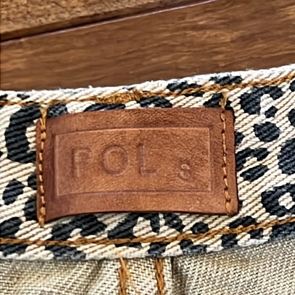 POL Chetah Wide Leg Destroyed Hem Jeans - Picture 4 of 13